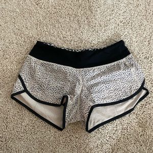 Lululemon speed short 2.5